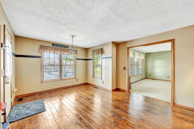 1683 Thall Drive, Hamilton, OH 45013