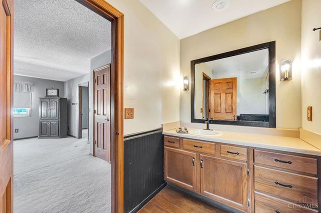 1683 Thall Drive, Hamilton, OH 45013