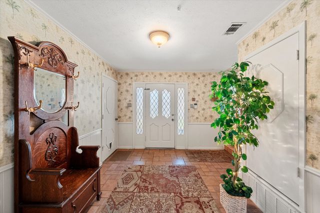 1433 Bowie Circle, Corsicana, TX 75110