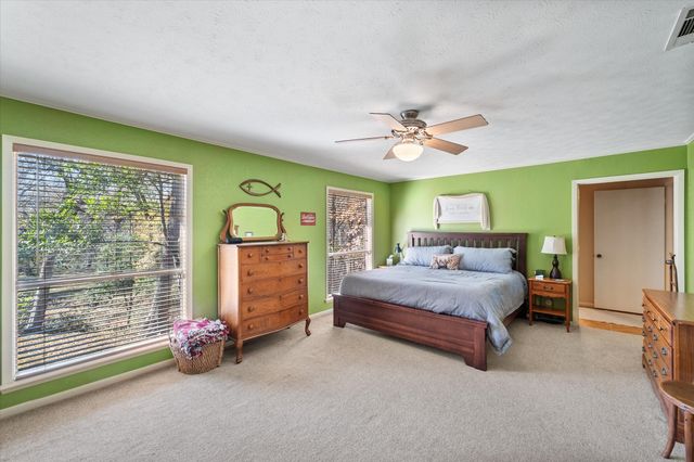 1433 Bowie Circle, Corsicana, TX 75110