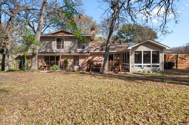 1433 Bowie Circle, Corsicana, TX 75110