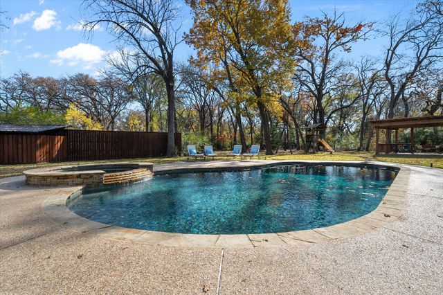 1433 Bowie Circle, Corsicana, TX 75110