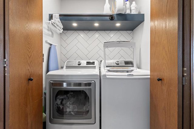 911 S 7TH STREET, De Pere, WI 54115