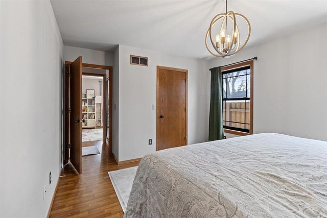 911 S 7TH STREET, De Pere, WI 54115