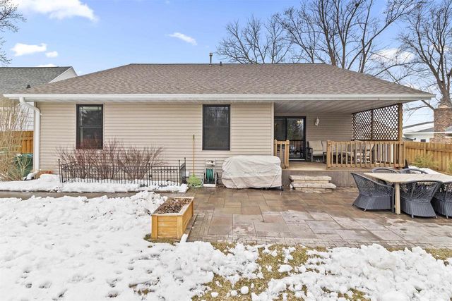 911 S 7TH STREET, De Pere, WI 54115