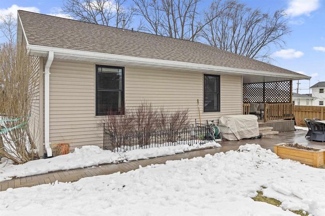 911 S 7TH STREET, De Pere, WI 54115