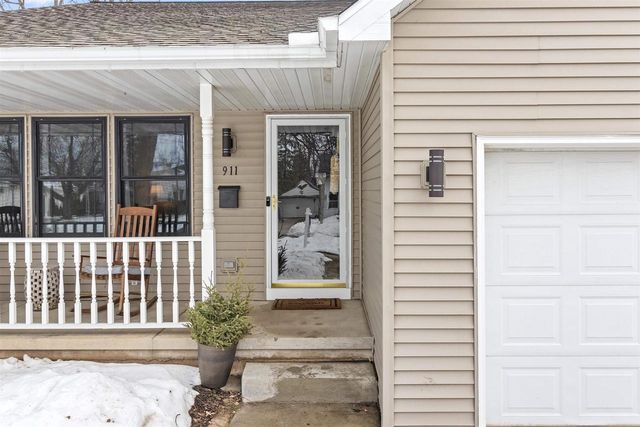 911 S 7TH STREET, De Pere, WI 54115