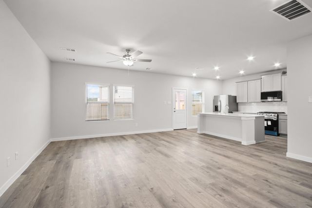 227 Brazen Forest Trail, Magnolia, TX 77354