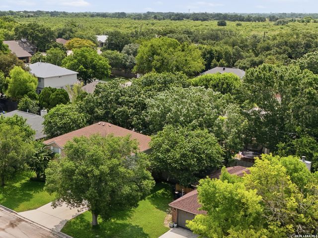 960 River Bank, New Braunfels, TX 78130