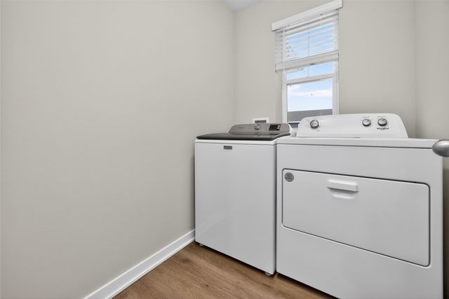 2569 SE Hawkins Avenue, West Des Moines, IA 50061