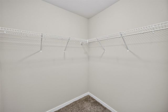 2569 SE Hawkins Avenue, West Des Moines, IA 50061