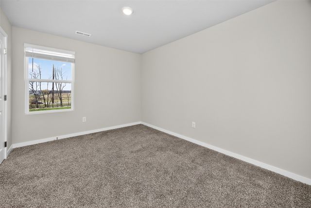 2569 SE Hawkins Avenue, West Des Moines, IA 50061