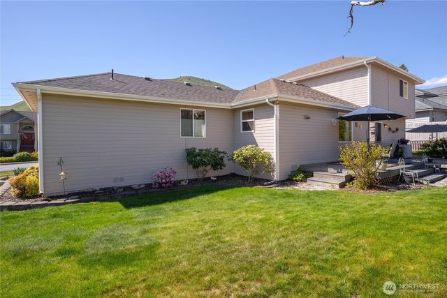 2207 Ashley Brooke, Wenatchee, WA 98801