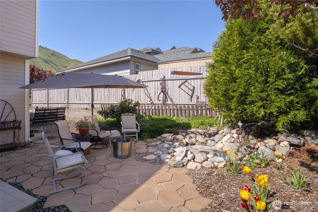 2207 Ashley Brooke, Wenatchee, WA 98801