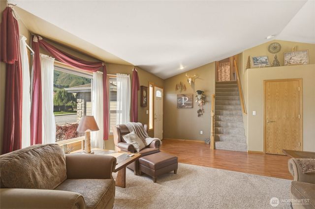 2207 Ashley Brooke, Wenatchee, WA 98801