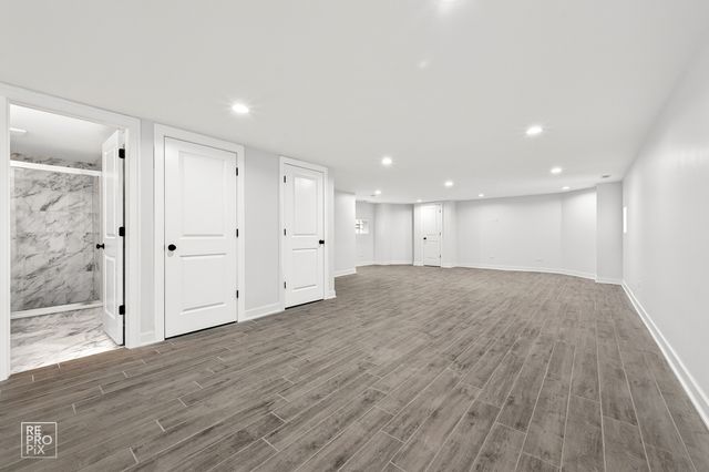 1422 S 13th Avenue, Maywood, IL 60153