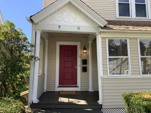 11 Sherman Avenue, East Hartford, CT 06108