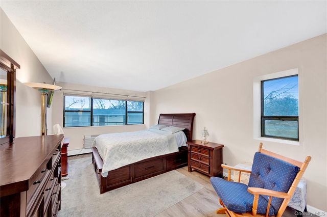 1523 Central Park ave 3E, Yonkers, NY 10710