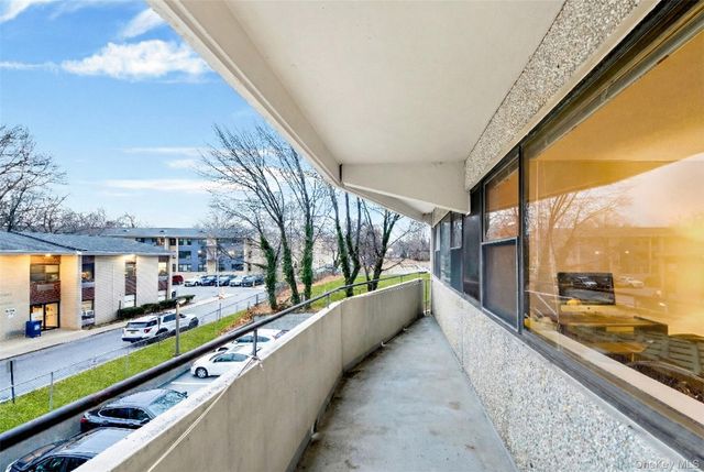 1523 Central Park ave 3E, Yonkers, NY 10710