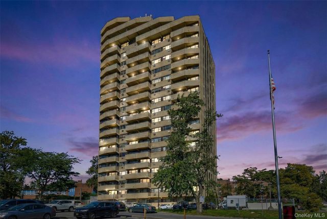 1523 Central Park ave 3E, Yonkers, NY 10710