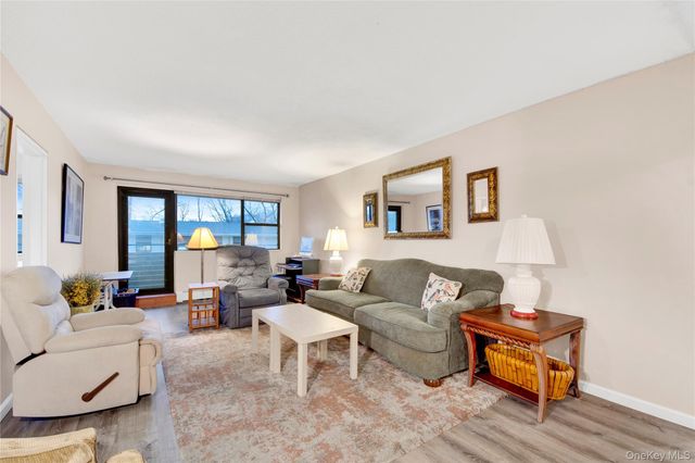 1523 Central Park ave 3E, Yonkers, NY 10710