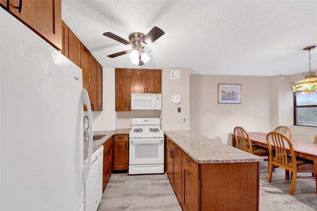 1523 Central Park ave 3E, Yonkers, NY 10710