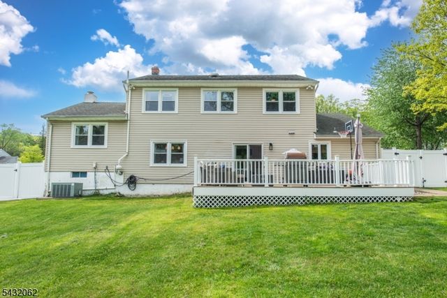 14 Queens Rd, Rockaway Twp., NJ 07866