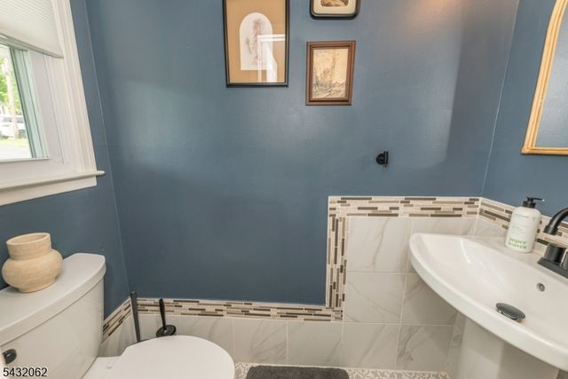 14 Queens Rd, Rockaway Twp., NJ 07866