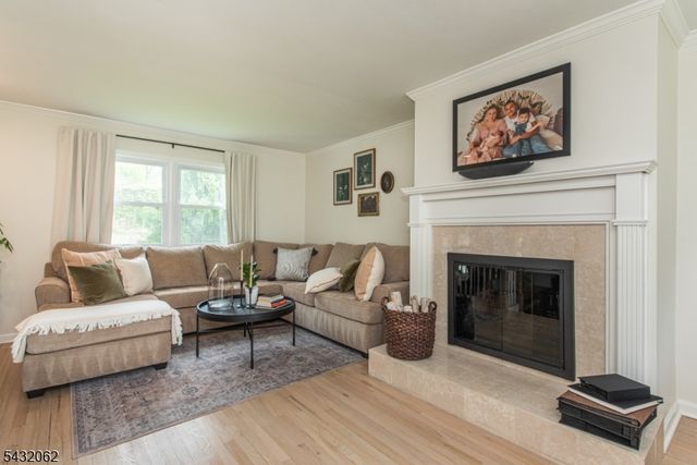 14 Queens Rd, Rockaway Twp., NJ 07866