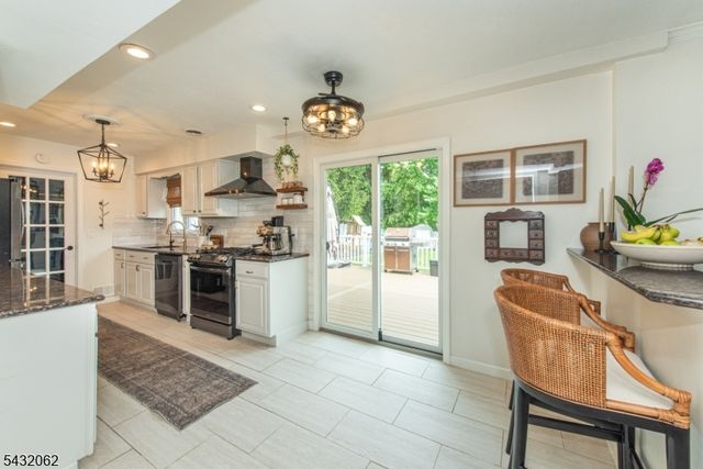 14 Queens Rd, Rockaway Twp., NJ 07866