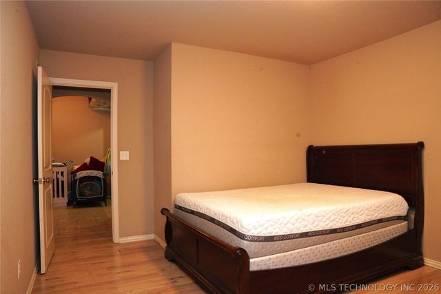 2312 E Queens Street, Broken Arrow, OK 74012