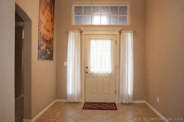 2312 E Queens Street, Broken Arrow, OK 74012