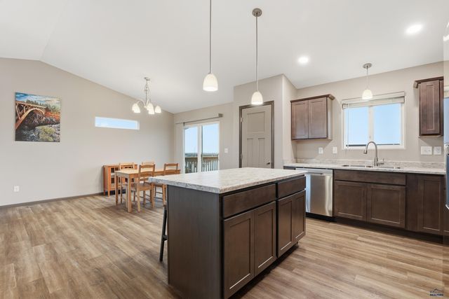 3119 JESSUP LN, Rapid City, SD 57703