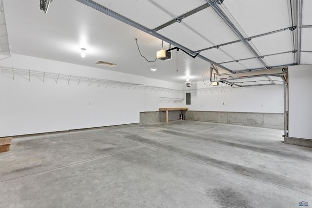 3119 JESSUP LN, Rapid City, SD 57703