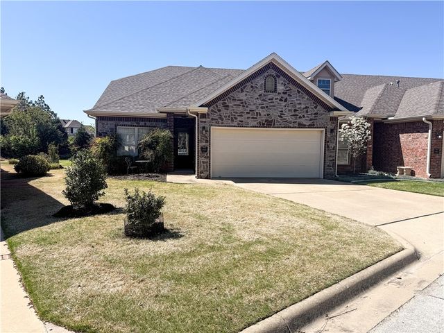 6665 W Valley View Road, Rogers, AR 72758