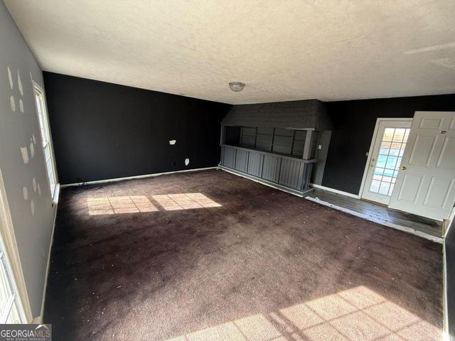 6762 Oakland Drive, Douglasville, GA 30135