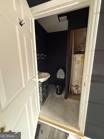 6762 Oakland Drive, Douglasville, GA 30135