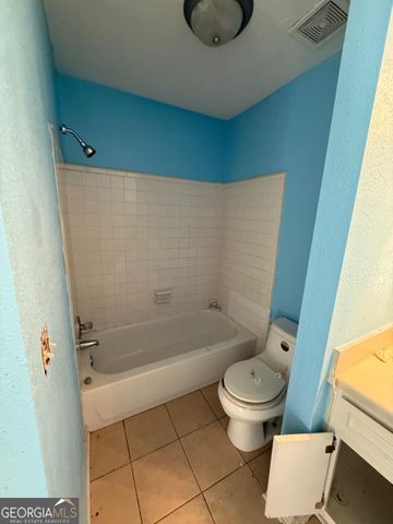 6762 Oakland Drive, Douglasville, GA 30135