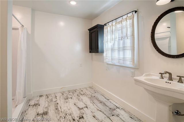 6404 W Highway 10, Hackett, AR 72937