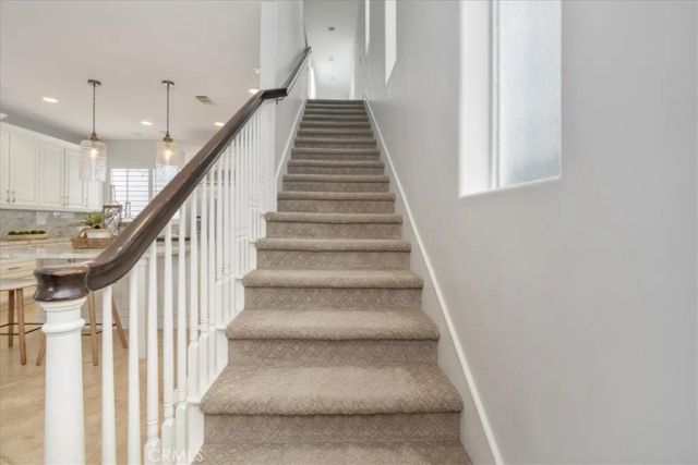 617 12th, Huntington Beach, CA 92648