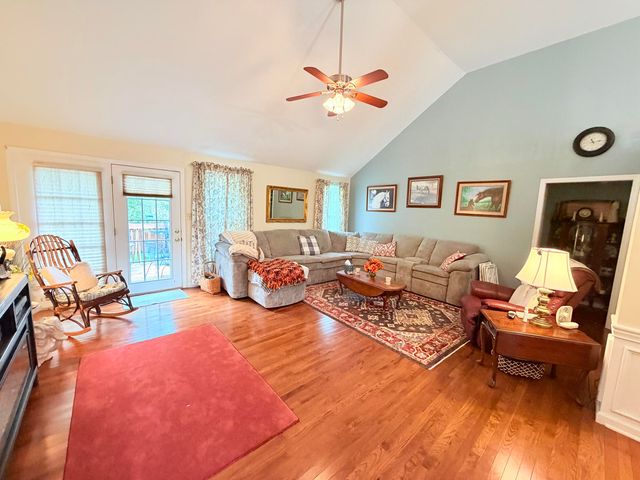 113 Legacy Drive, Berea, KY 40403