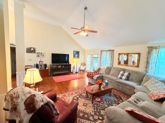 113 Legacy Drive, Berea, KY 40403