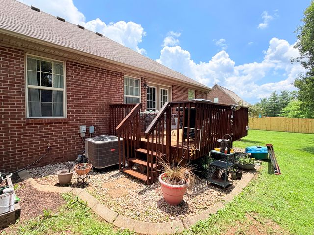 113 Legacy Drive, Berea, KY 40403
