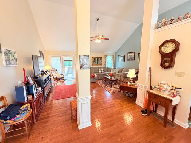 113 Legacy Drive, Berea, KY 40403