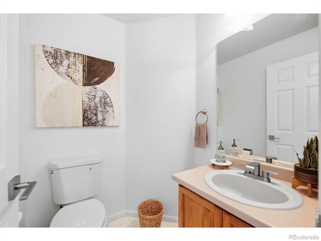 1001 Wolf Creek Drive, Longmont, CO 80504