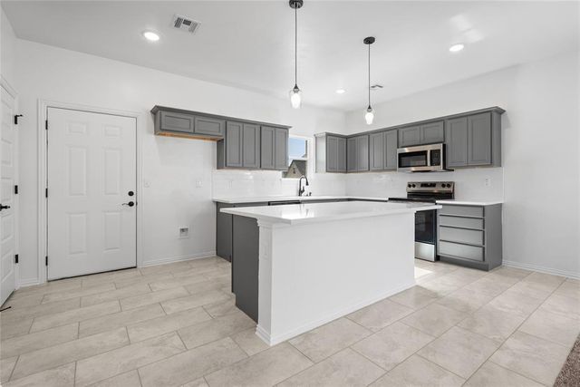 806 Venice Court, Kingfisher, OK 73750