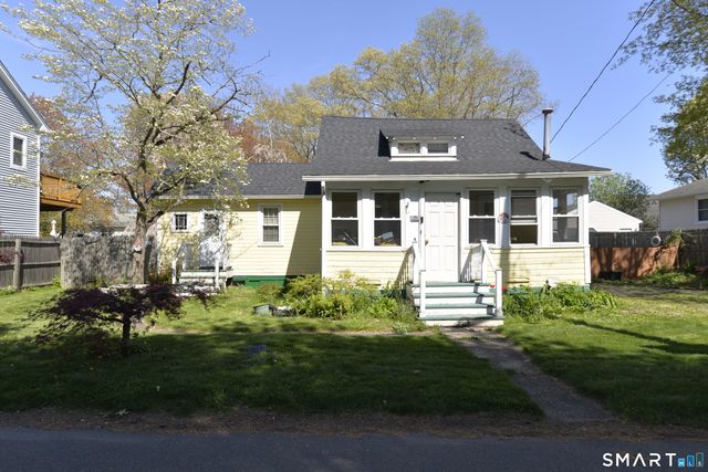 75 Palmetto Trail, East Haven, CT 06512