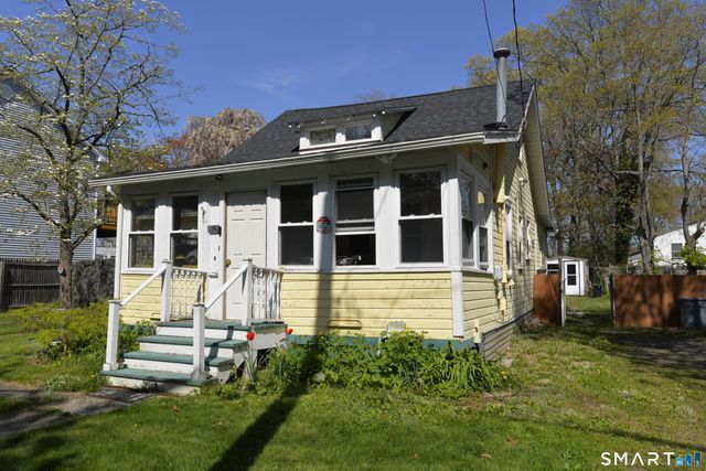 75 Palmetto Trail, East Haven, CT 06512