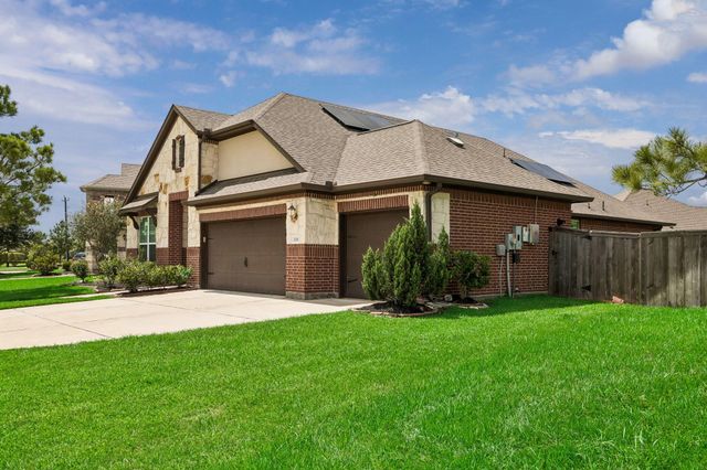 2311 Barrington Field Lane, Pearland, TX 77089