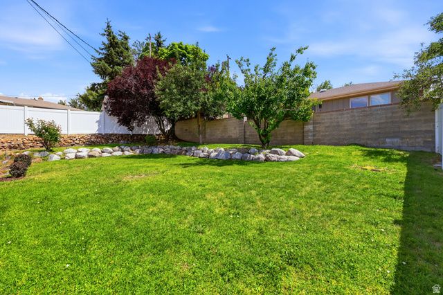 2312 E CINNABAR LN, Salt Lake City, UT 84121